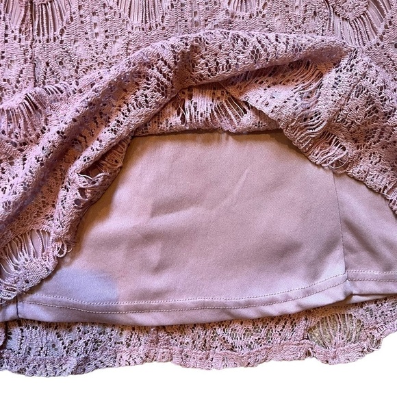 Charlotte Russe Dusty Pink Lace Dress - Picture 6 of 7